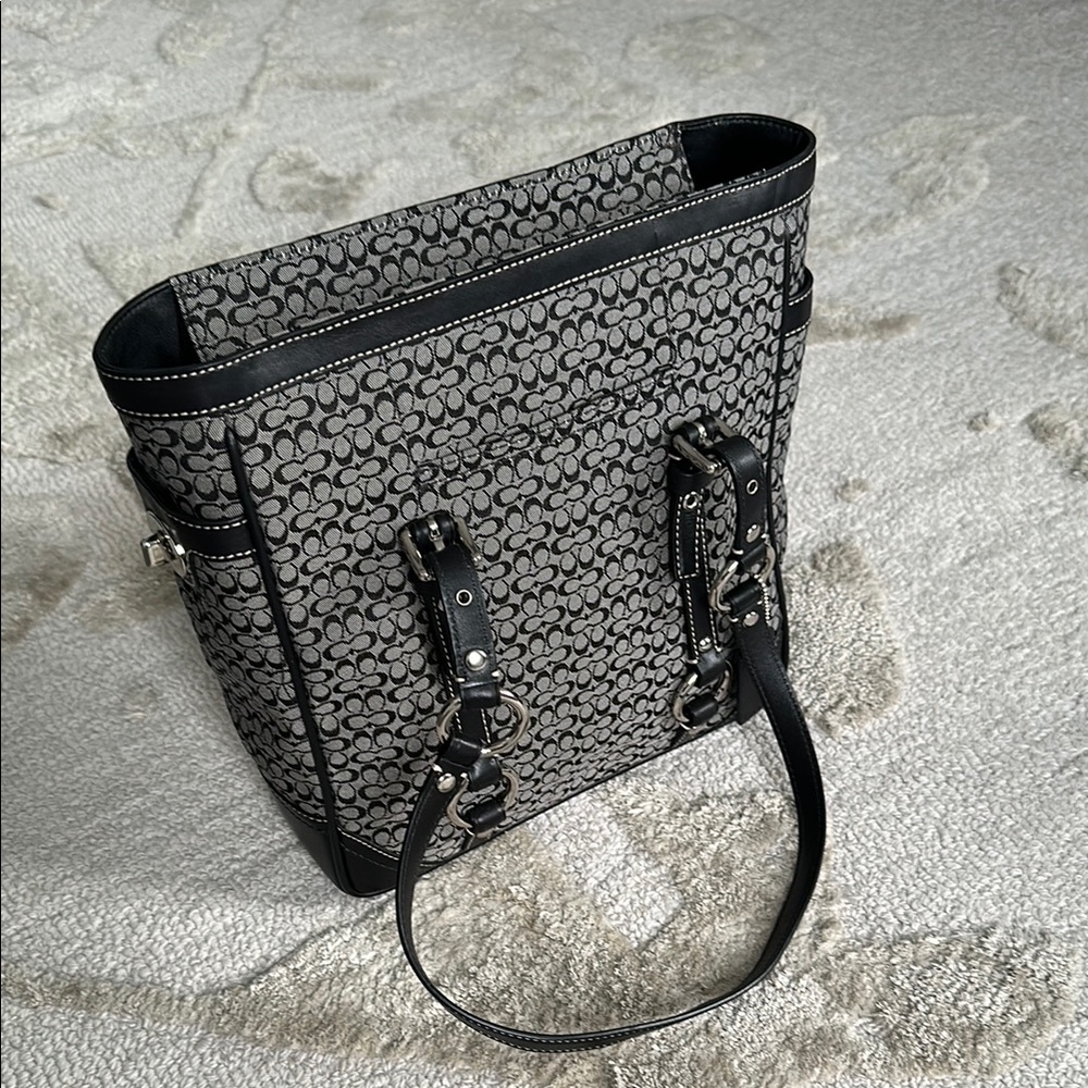 Coach Signature Jacquard Tote – Black & Gray - Picture 1 of 7